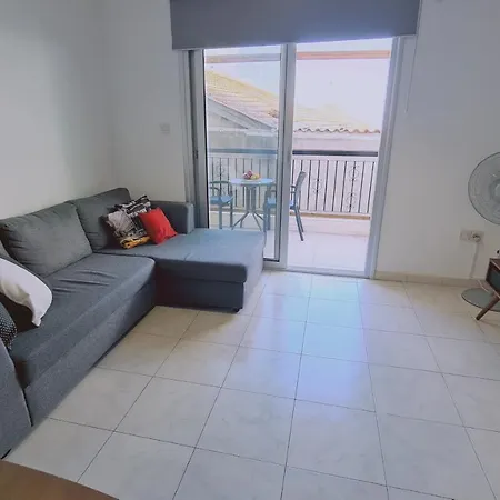 Apartament Finikoudes Soulll *
